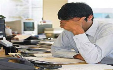 دراسة: ضغوط العمل أكبر مسبب لإكتئاب الموظفين